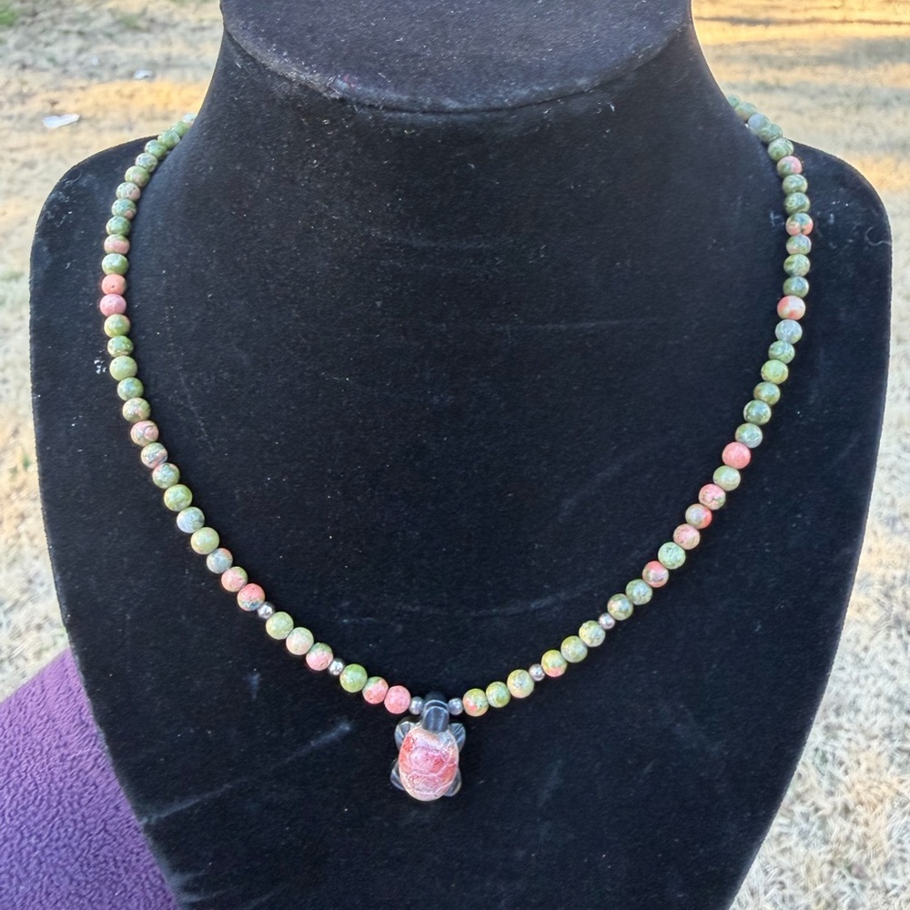 Necklace Unakite  Green And Red Stone With Tortoise Pendant